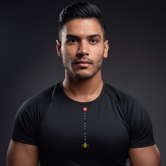 82. Bee - Men's T-shirt