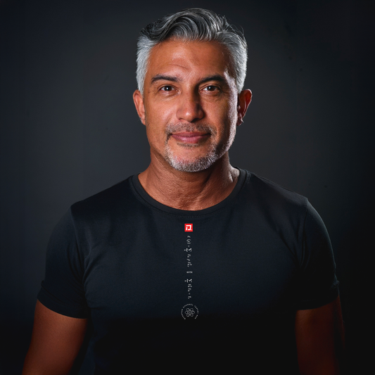 52. Quantum Channel Map - Men's T-shirt